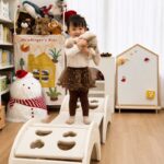 Бяла детска катерушка с пързалка и люлка – Feelkids - Image 3