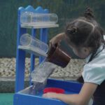 Дървена сензорна маса за игра с вода Classic World Educational - Image 6