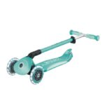 Детска сгъваема тротинетка с родителски контрол Globber Go Up Deluxe Flash Lights, ментово зелена - Image 4