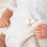 Кукла-бебе Далия с лента за коса и аксесори - 45 см - Image 6